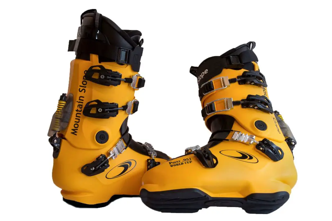 Snowboard Boots Function and Types of Snowboarding Boots ABC of