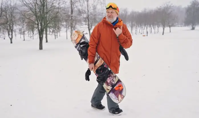 snowboarding BOOTER